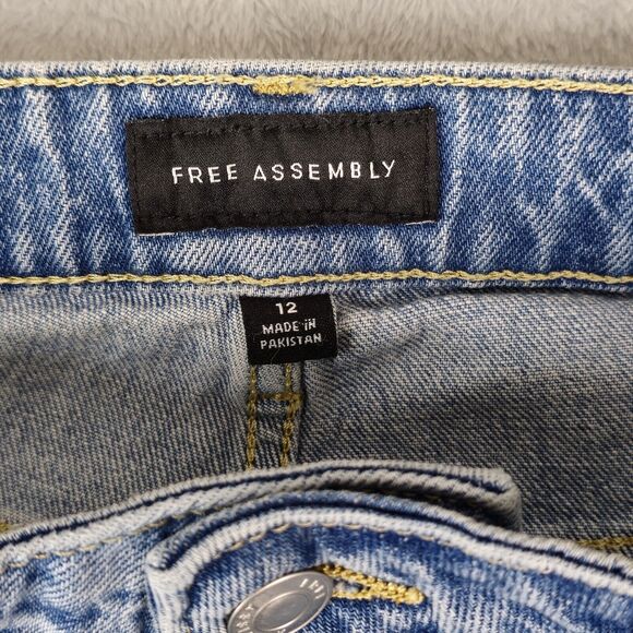 Free Assembly Jeans Womens 12 (33x30) Super High Rise Straight Patchwork Raw Hem - Picture 4 of 12